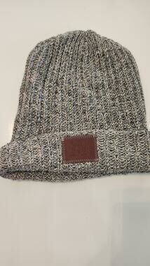 Love Your Melon Cuffed Beanie Hat Speckled Marled Knit Leather Patch #577
